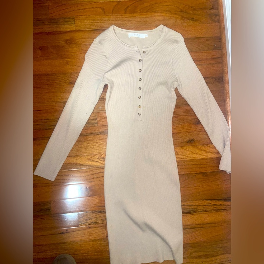ASTR Label Size Large dress